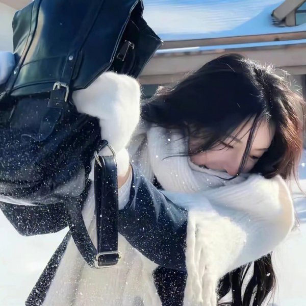 左撇子女孩